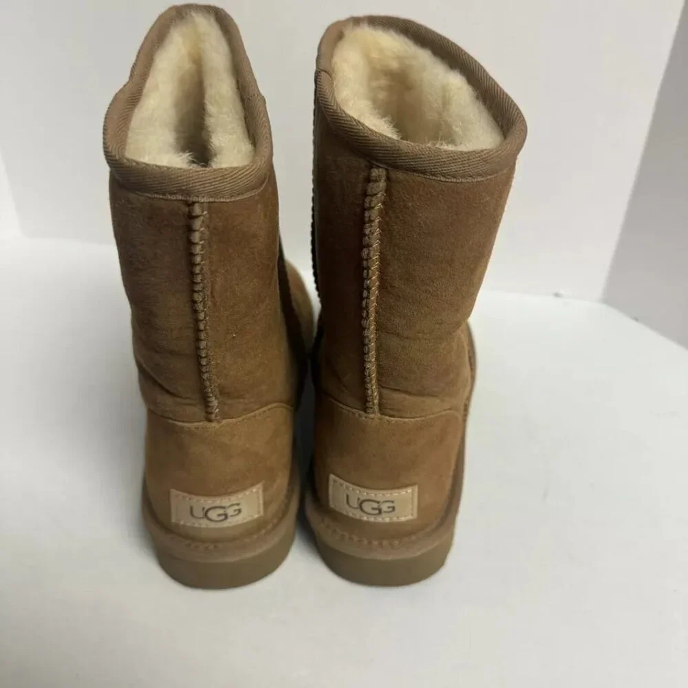 UGG root boot